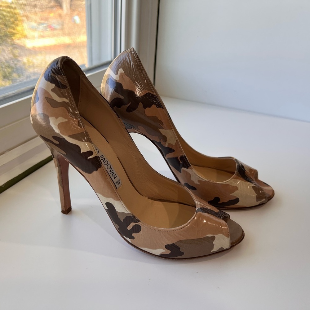 Luciano Padovan Camouflage Leather Peep Toe Heels 37